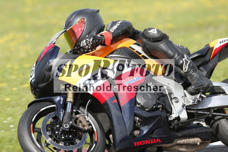 /53 16.09.2025 Track Day Domi Aegerter ADR/Gruppe gelb/96